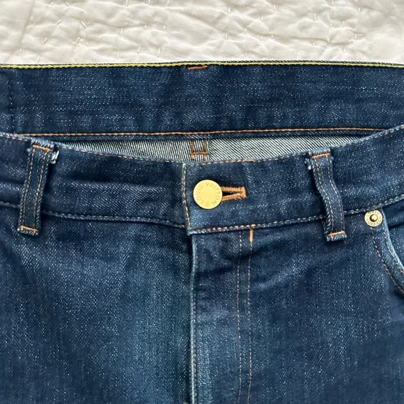 Excellent Condition LOUIS VUITTON

AUTHENTIC SLIM JEANS - Picture 3 of 6
